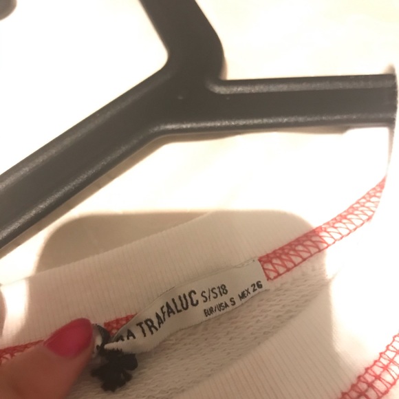 ZARA “romantic in revolt” cropped crewneck - Picture 2 of 2